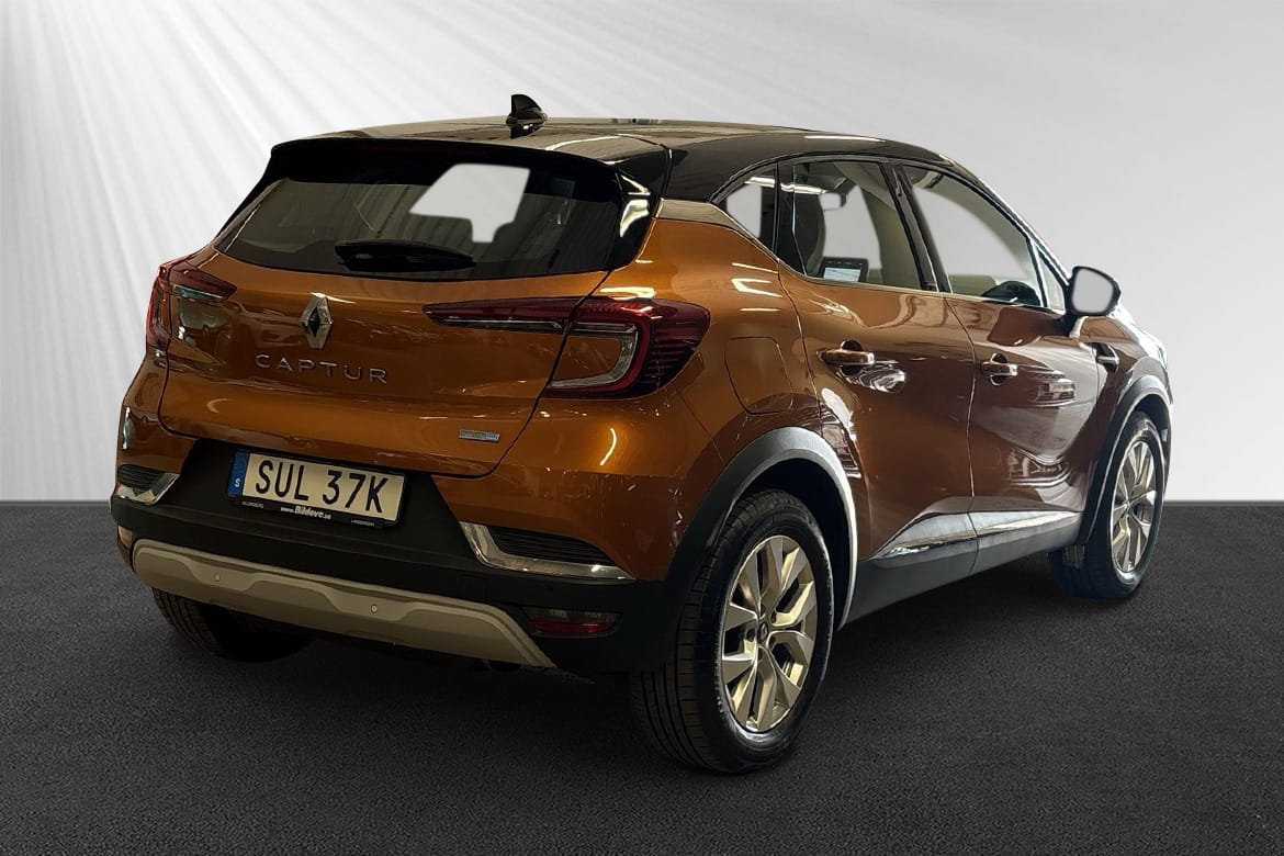 Renault Captur PHEV 160 Intens A 2021, kuva 3/10
