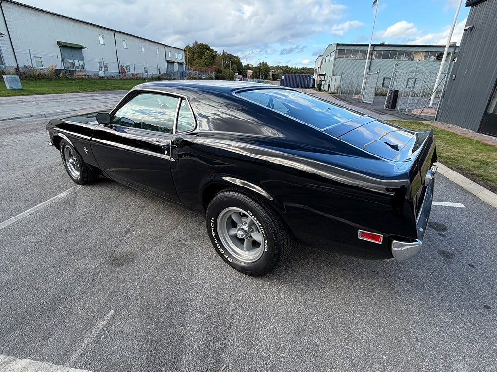Ford Mustang SportsRoof 5.0 V8 0kr insats 4087kr/mån.