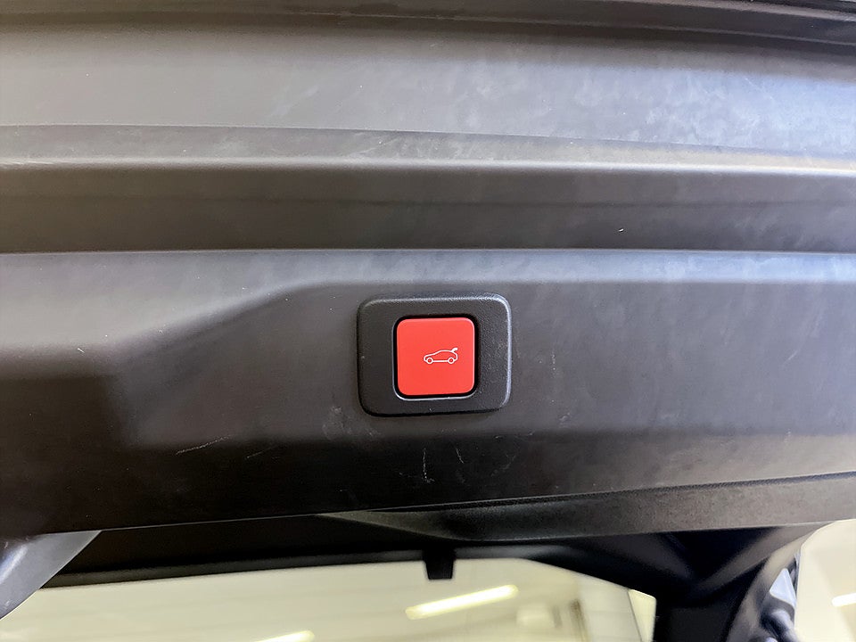 Bild på Peugeot 3008 GT Hybrid 145hk Aut B-KAMERA CARPLAY