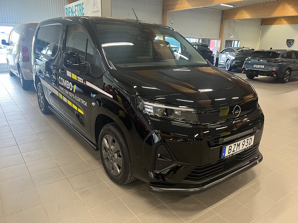 Opel Combo GS-Line  Elite L2 1.5 BlueHDi 130 Aut thumbnail