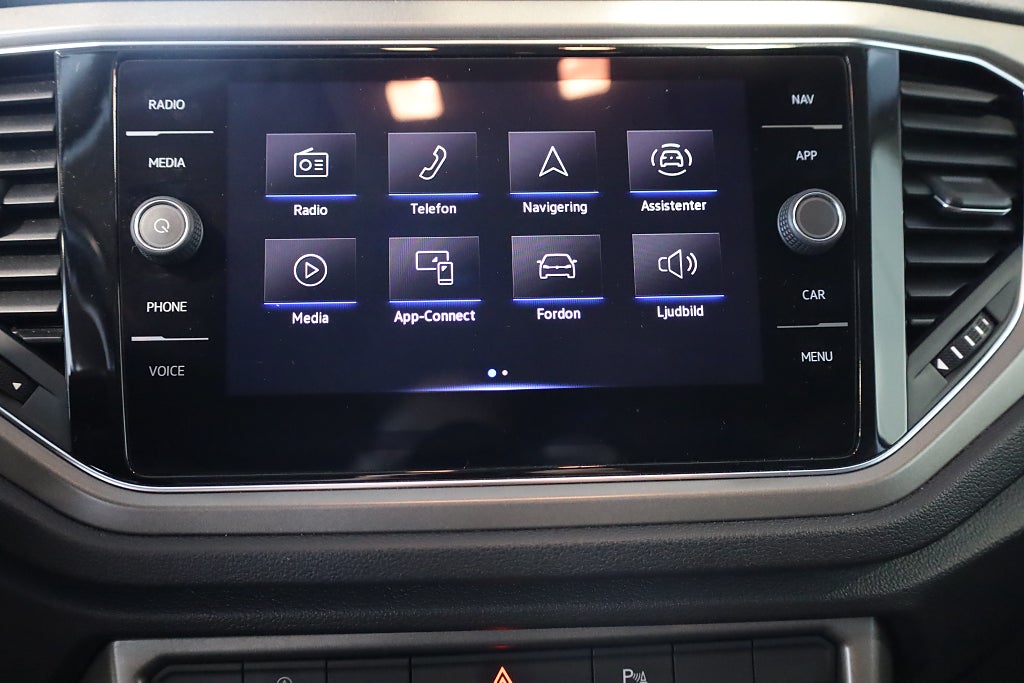 Volkswagen T-Roc 1.5 TSI ACT AUT Värmare PDC Apple Carplay 2022