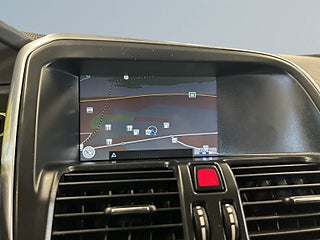 Volvo XC60 D3 Summum SoV-hjul/Panorama/Dvärmare/Dragkrok/Skinn – bild 15