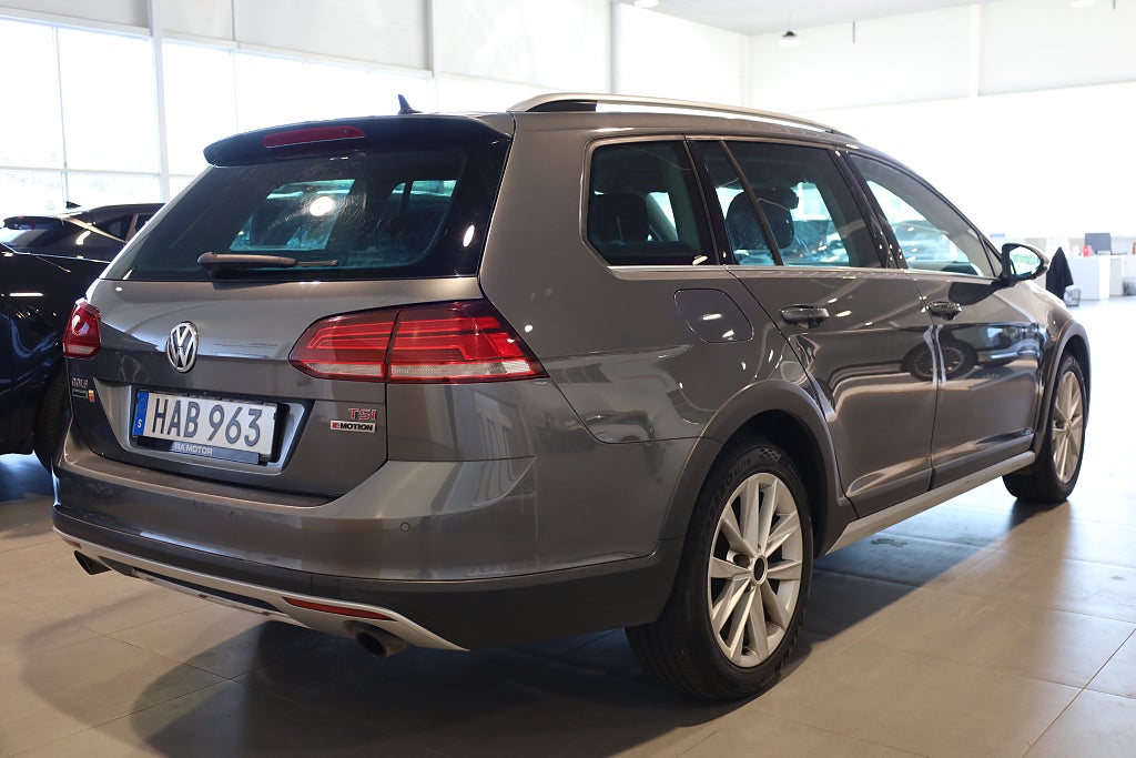 Volkswagen Golf Alltrack 1.8 TSI BMT 4Motion Drag Värmare Kamera Massage Ca 2017