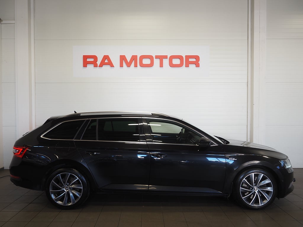 Skoda Superb Kombi 2.0 TSI 4x4 280hk L&K Navi B-Kam Skinn 2018