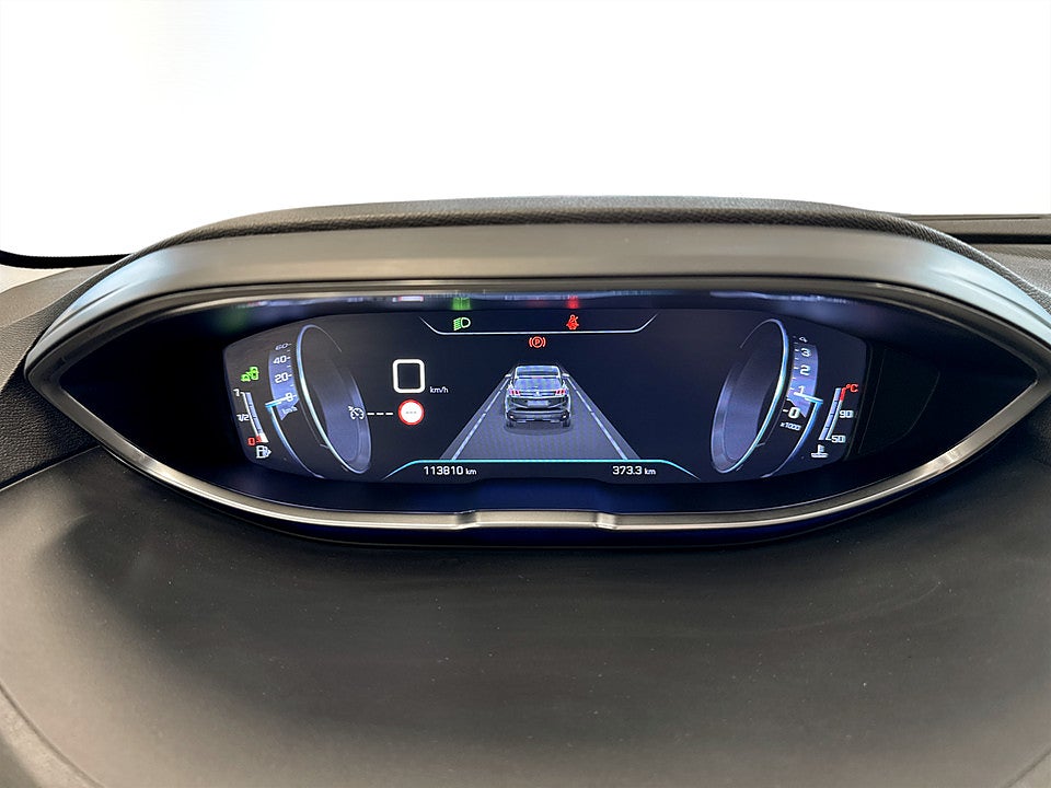 Bild på Peugeot 3008 Allure 1.2 PT 130hk CARPLAY FARTHÅLLARE