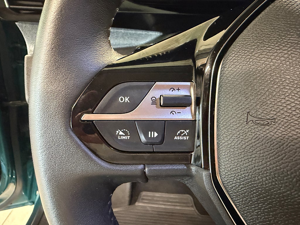 Peugeot 308 sw Hybrid 145 1.2 Allure PT 145 e-DSC Euro 6 SoV Hjul thumbnail