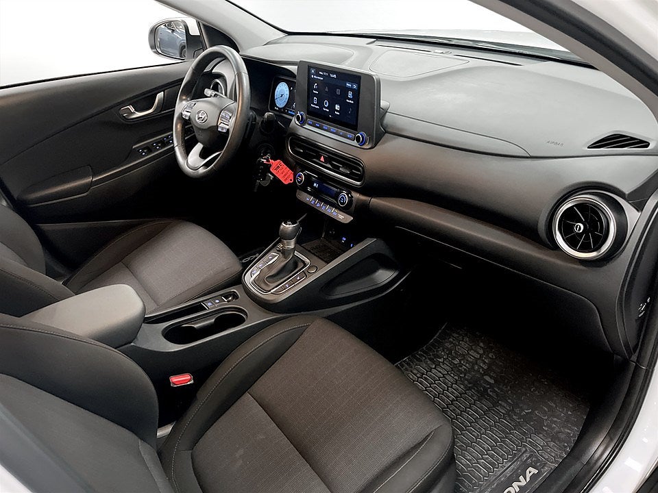Bild på Hyundai Kona Essential 1.0 T-GDI 120hk Aut - B-KAMERA, CARPLAY
