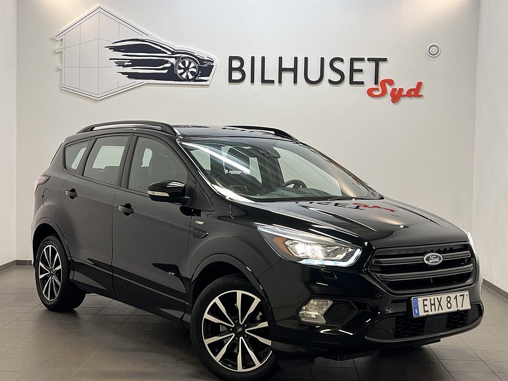 Ford Kuga 2.0 TDCi AWD 180hk ST-Line Navi/Bkamera/Krok/AdaptivF/Nyservad