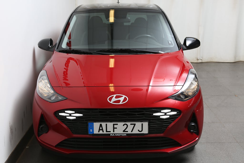 Hyundai i10 1,0 blue Essential CarPlay 2-tons lack 2024