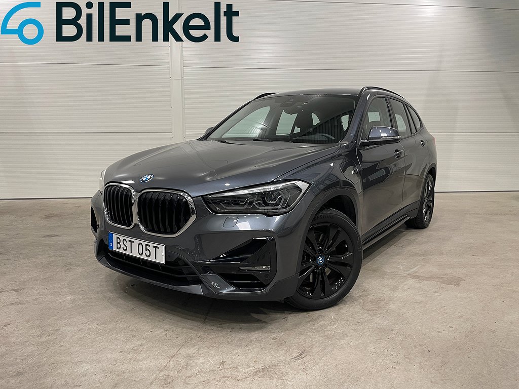 BMW X1 xDrive25e Sport line HUD Kamera Drag HiFi 2022 220hk