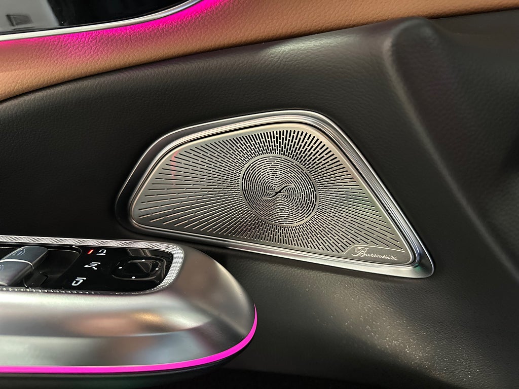 Mercedes-Benz E 2024 - miniatyr 24