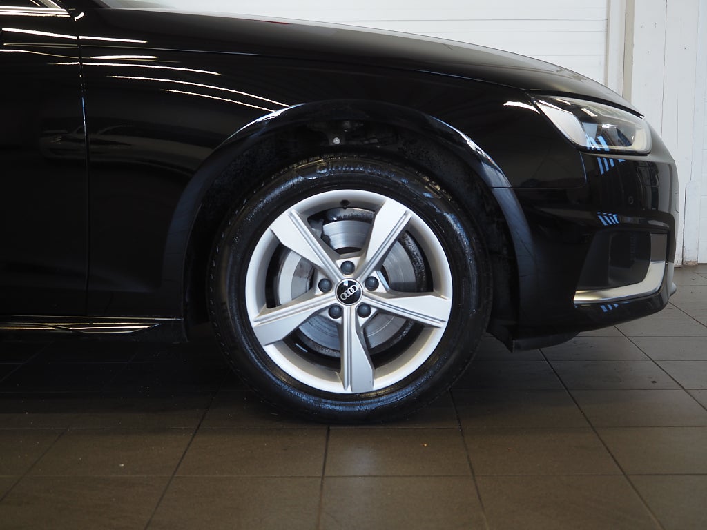 Audi A4 Avant 40 TDI Quattro Proline Alpin B-Kam Drag DVärm GPS 2022