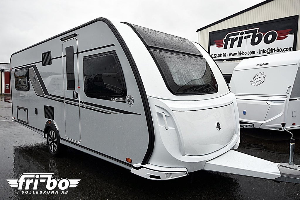 Knaus 590 UE Scandinavian Selection, Långbäddar