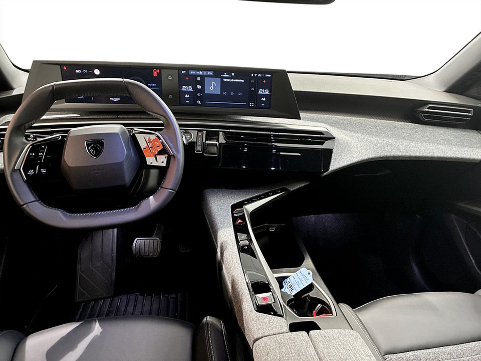 Bild på Peugeot 5008 Allure Hybrid 145hk Aut 7-SITS B-KAMERA CARPLAY 