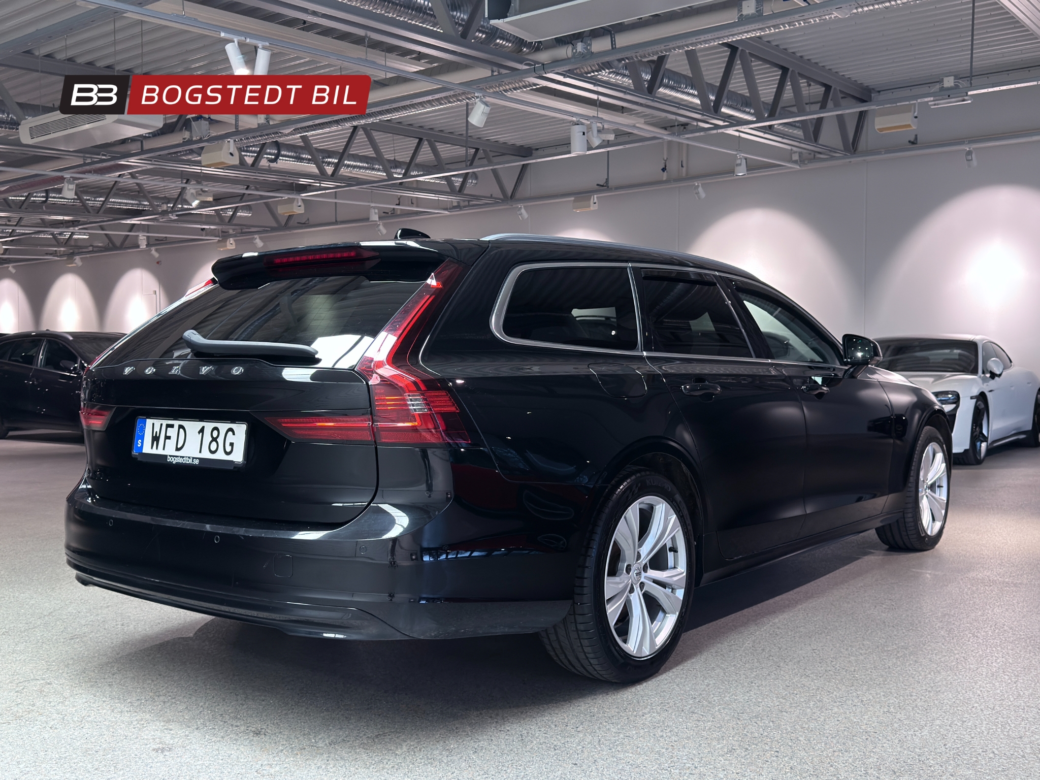 Volvo V90 B4 197hk Momentum | Dragkrok | Värmare | Facelift 2021 - miniatyr 26