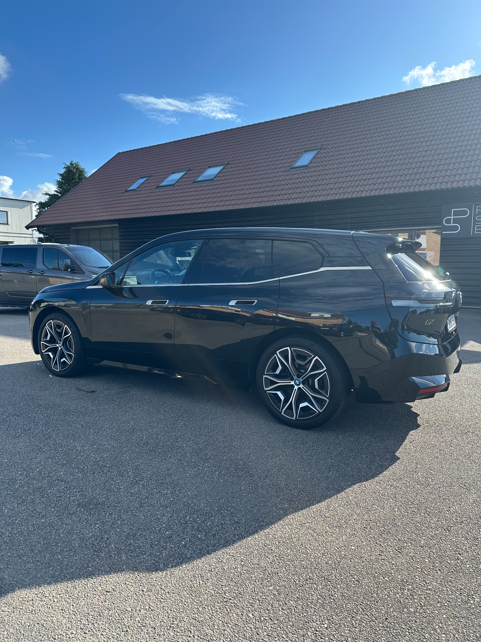 BMW iX M60 Comfort 2023, kuva 5/10
