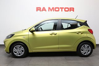 Halvkombi Hyundai i10 2 av 16