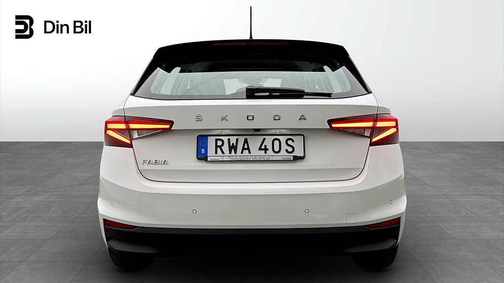 Škoda Fabia 1.0 TSI DSG Sekventiell, 110hk, 2023