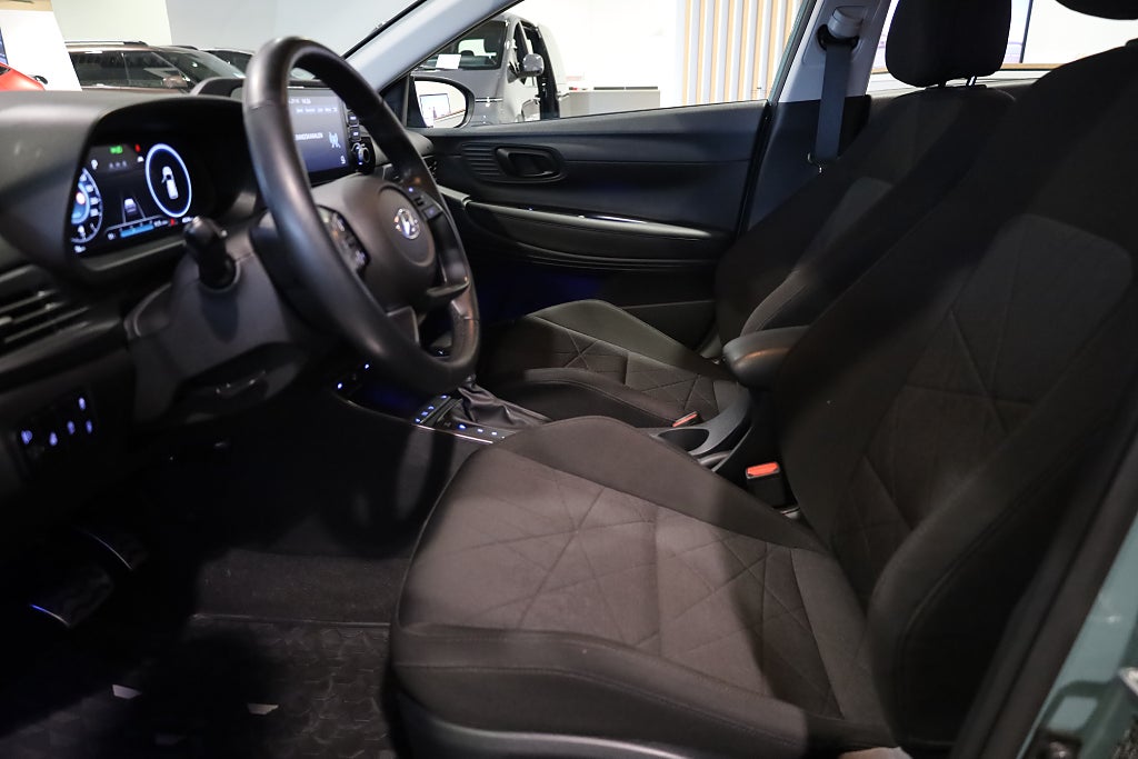 Hyundai Bayon 1.0 T-GDI AUT Essential M-Värme Kamera CarPlay Leasbar 2023