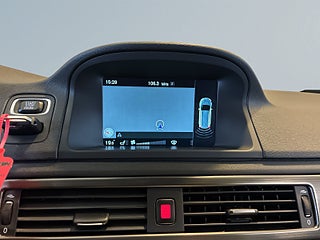Volvo XC70 D4 AWD Momentum Dragkrok Dvärm Navigation Rattvärme S&V