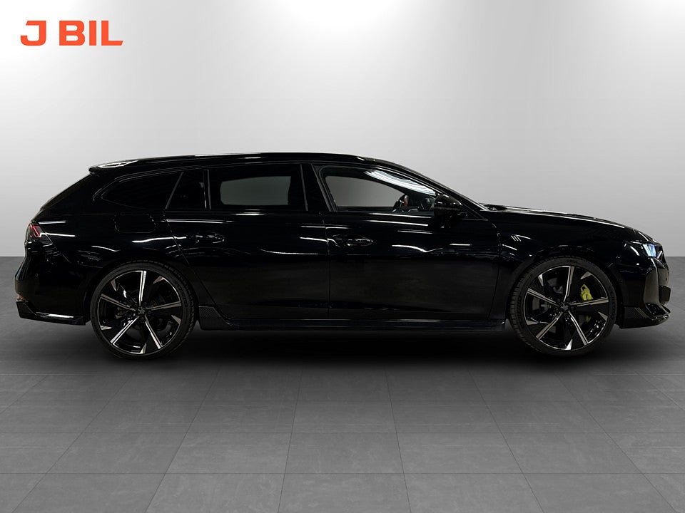 Bild på Peugeot 508 SW PSE Hybrid4 360hk Aut AWD 360° MASSAGE PANO HIFI