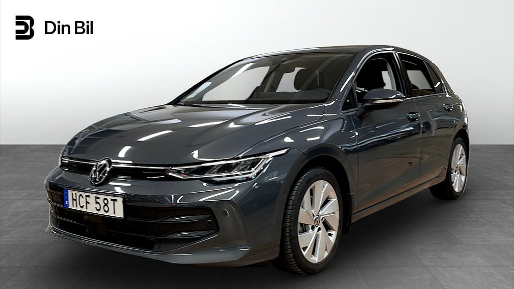 Volkswagen Golf TSI 150 6vxl/Edition med bl a backkamera/keyless m