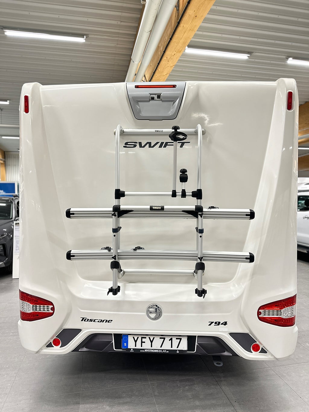 Swift 794 QB Toscane 150HK, Dubbelsäng, 1 ägare thumbnail