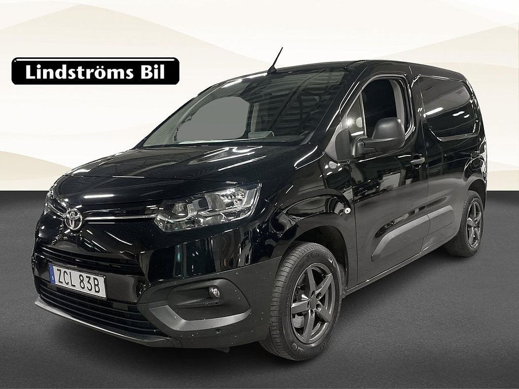 Toyota ProAce City 1.2T Comfort Aut 8 V-hjul 130hk MOMS