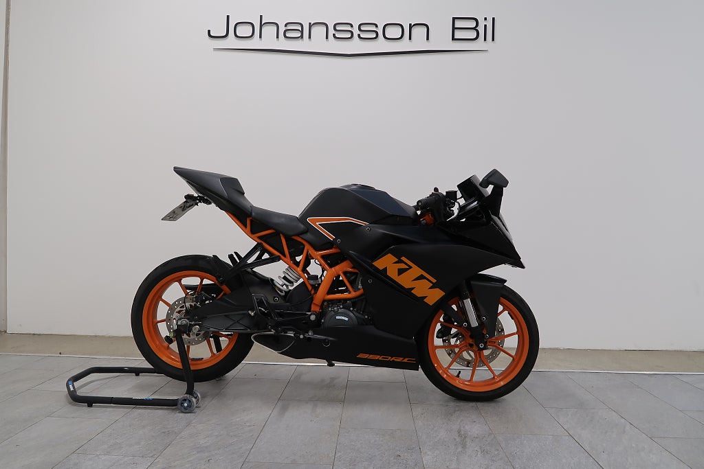 KTM RC 390 