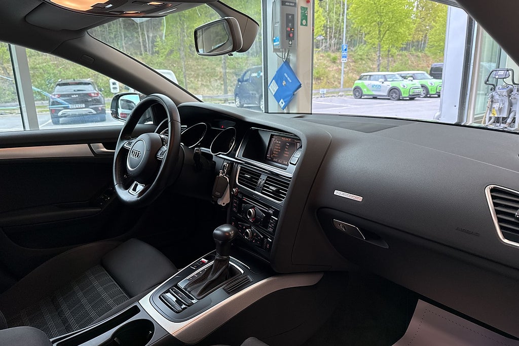 Audi A5 Sportback 2.0 TDI Quattro S-Line/P-Sensor/Drag/Dvärm