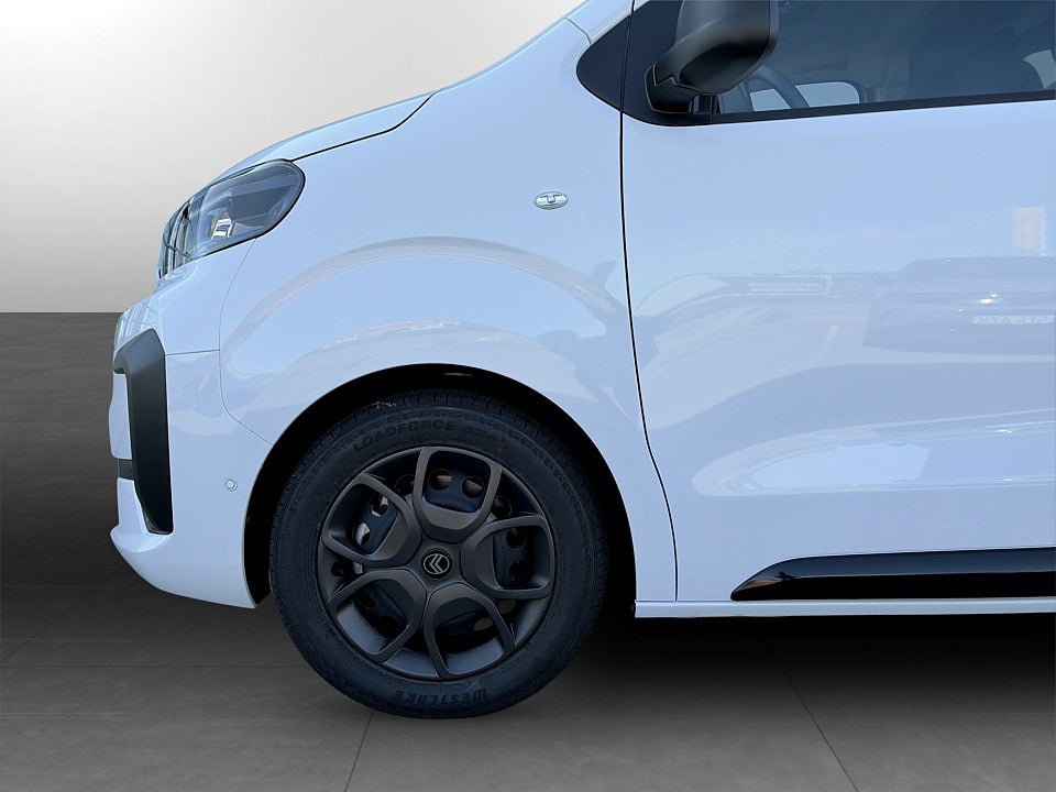 Bild på Citroën Jumpy Business 150hk AT8 L3- EDITION! SERVICE & V-HJUL INGÅR!