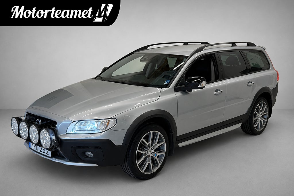 Volvo XC70 D4 AWD Dynamic Sport D-värm Drag Rattvärme GPS Polestar