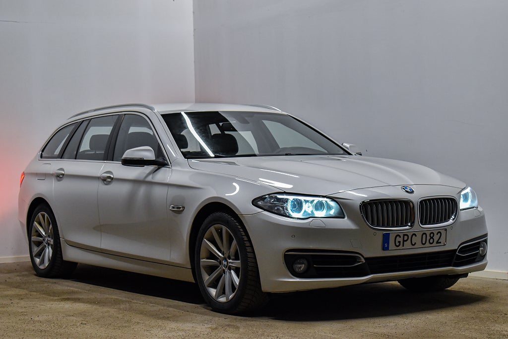 BMW 520d xDrive Touring Steptronic Drag Dieselvärmare Skinn M-sport ratt