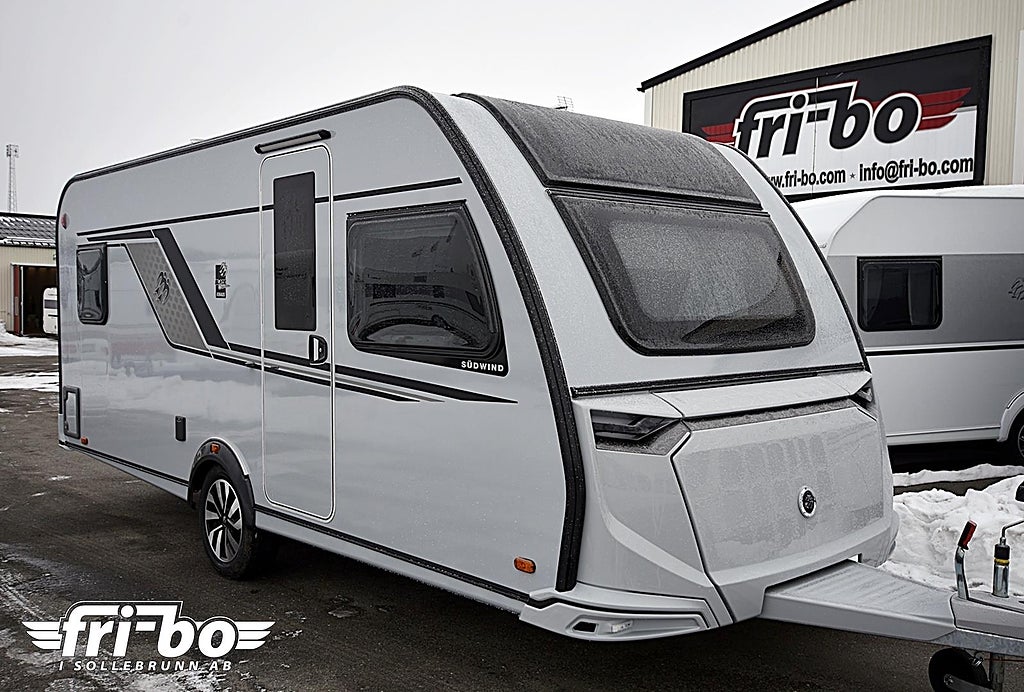 Knaus 500 UF Südwind Black Selection, Dubbelbädd