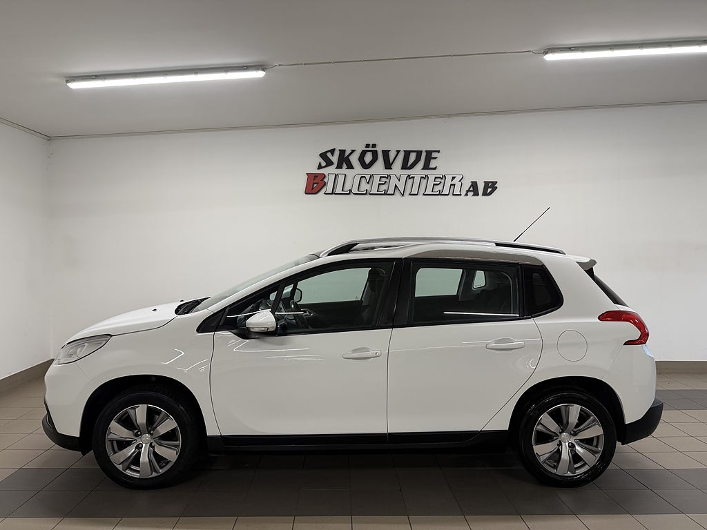 Peugeot 2008 1.6 VTi Nyservad/Dragkrok/Panorama/GPS/Farthållare