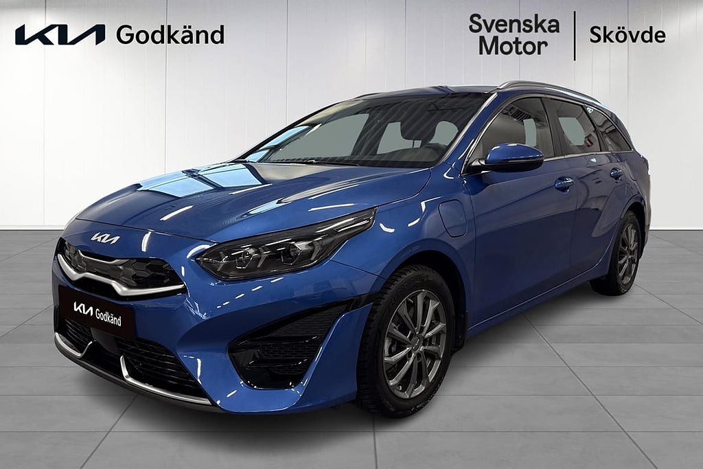Kia Ceed Sportswagon Plug-in Hybrid Advance 2024 Låga mil Navi Kamera Car