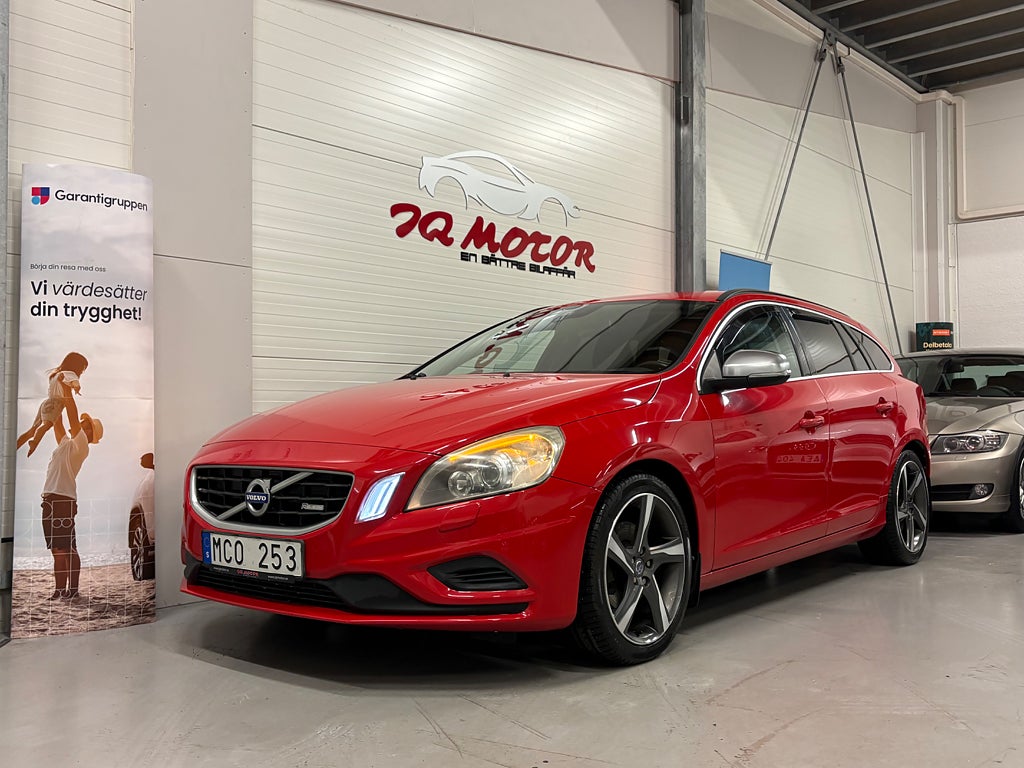 Volvo V60 D2 R-Design Euro 5 *Nybes*