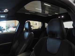 Halvkombi Volvo V40 13 av 22