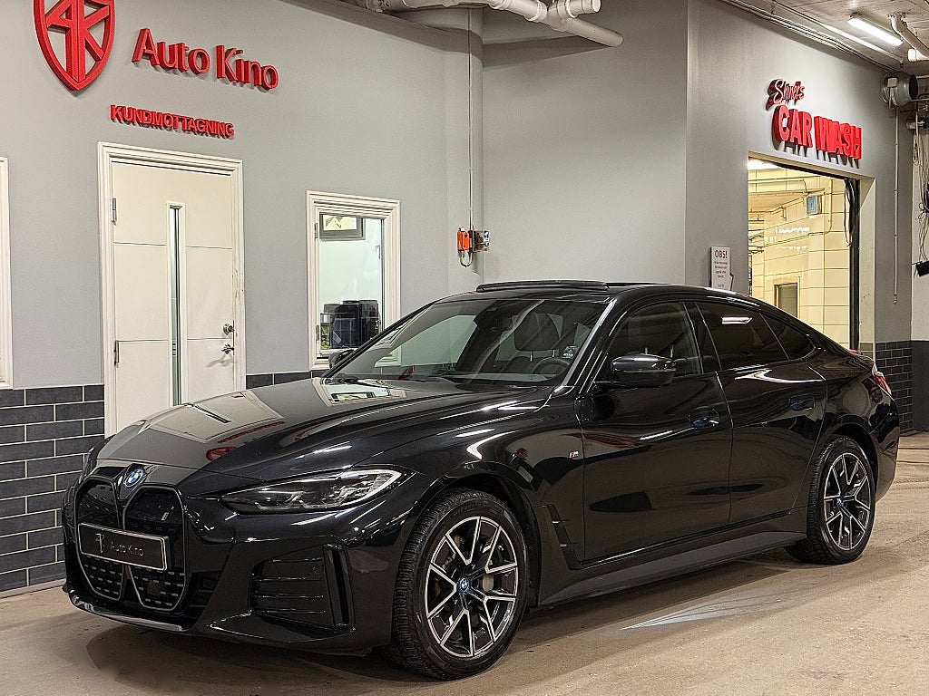 BMW i4 eDrive40 Gran Coupé 83.9 kWh M Sport Panorama 1-ÄG MOMS