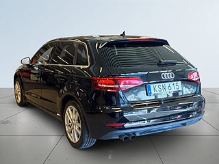 Audi A3 Sportback 1.5 TFSI S Tronic SoV-Däck/Värmare/P-Sens