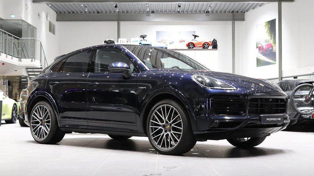 Porsche Cayenne Coupé E-Hybrid SportDesign / Head-Up / Helläder / Sportavgassyst