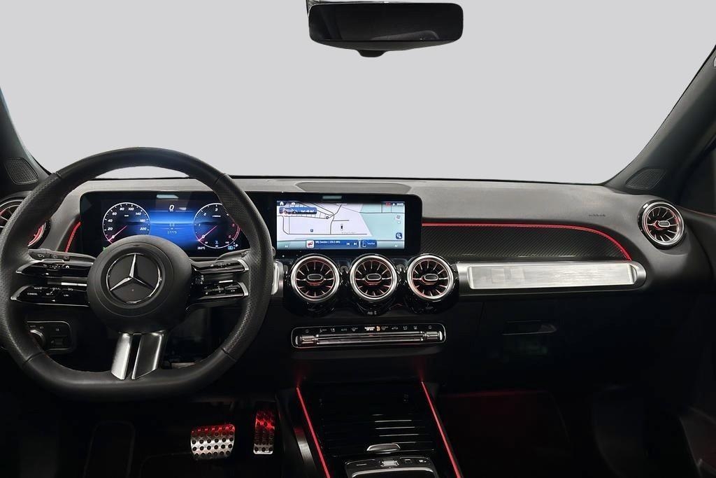 Mercedes-Benz GLB 2025, bild 7/40