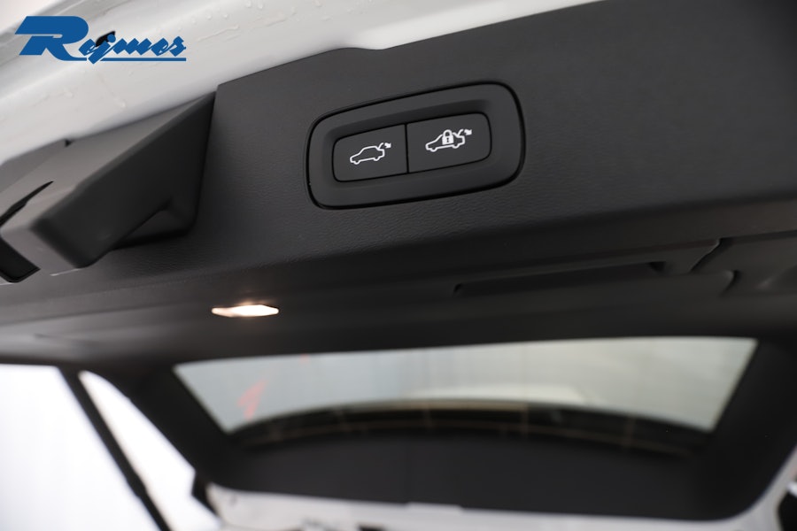 Volvo V60 Recharge T6 II Core Edition 2024, kuva 3/60