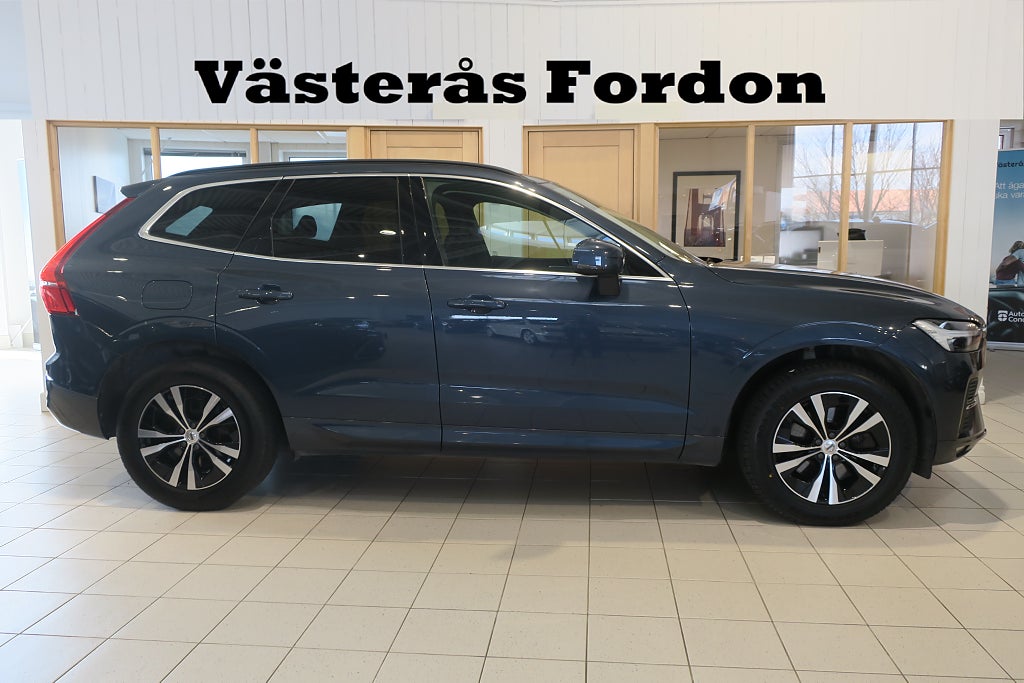 Volvo XC60 B4 Momentum Värmare Google Keyless Kamera Navi 