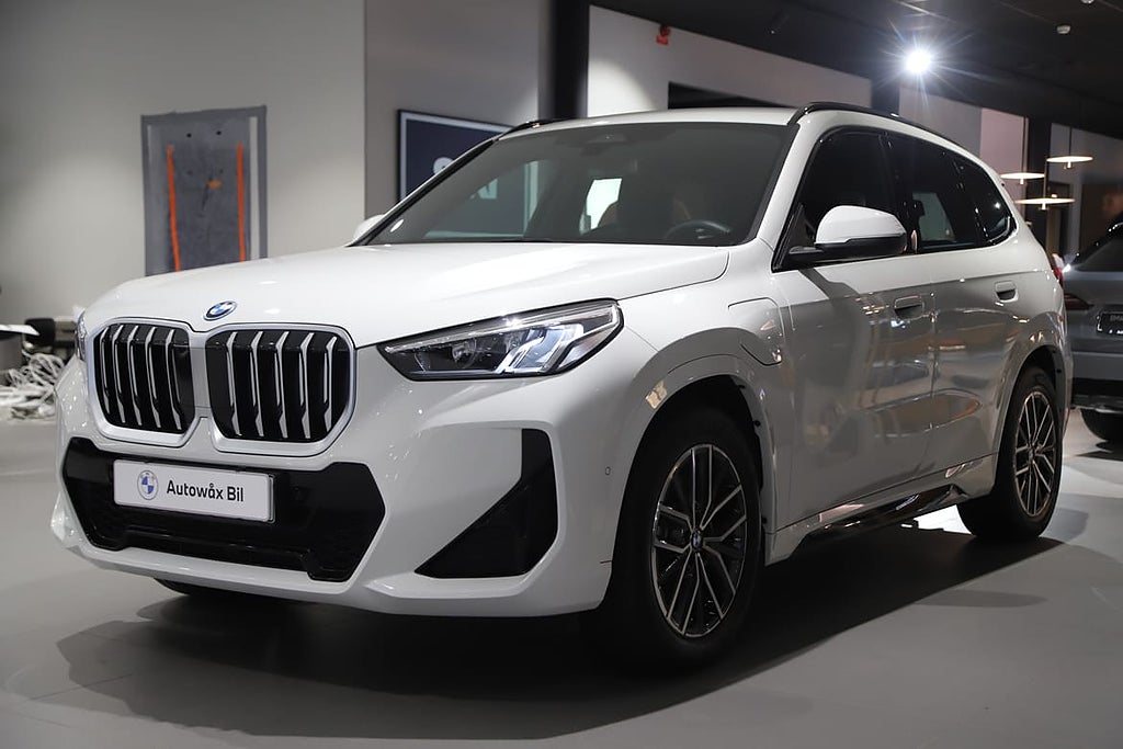 BMW X1 xDrive 25e // M Sport Edition