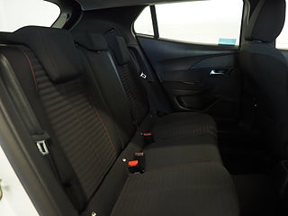 Kombi Peugeot 2008 13 av 22