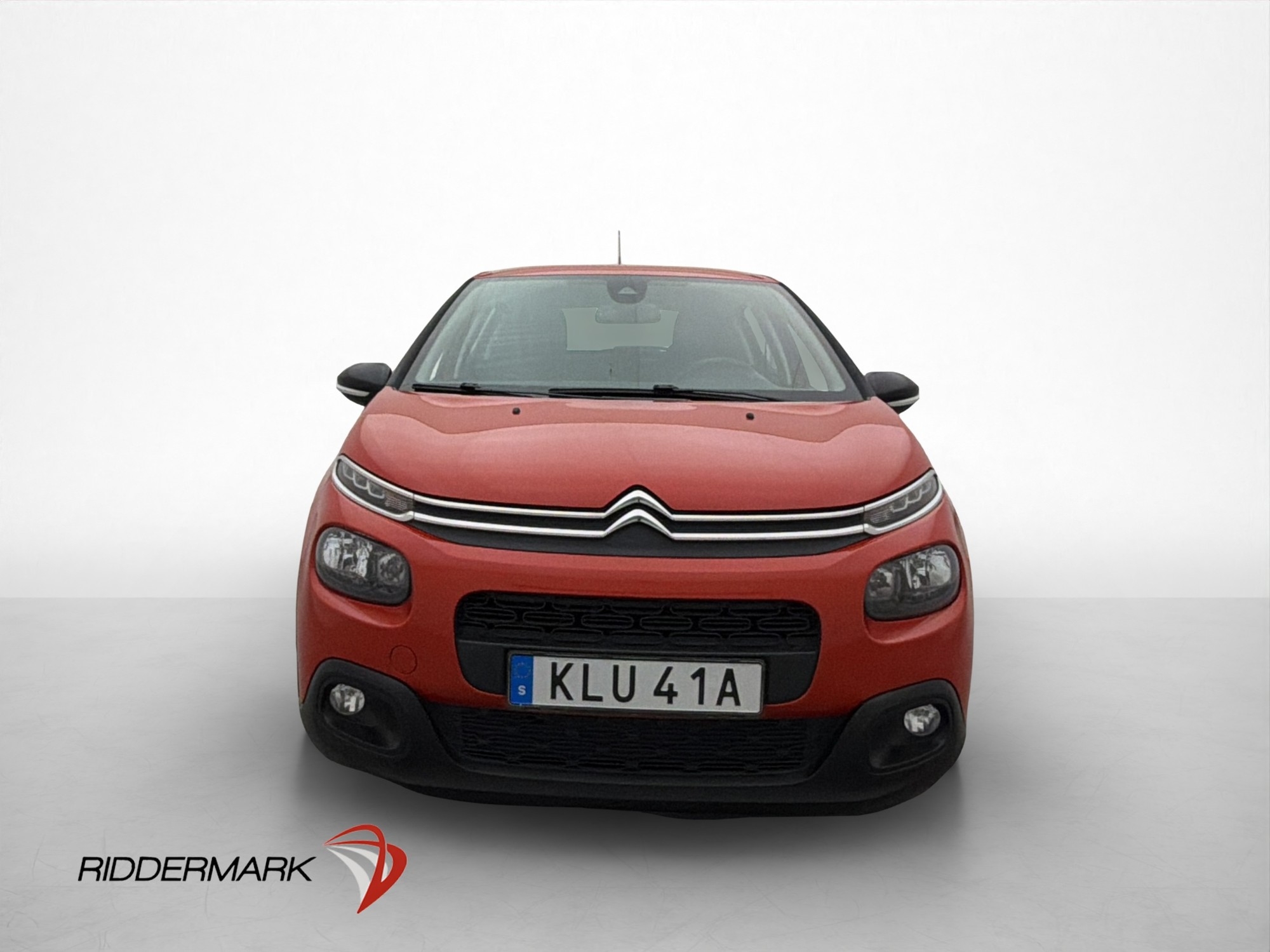 Citroen C3 1.2 PureTech 0,42l/mil 2020, bild 2/10