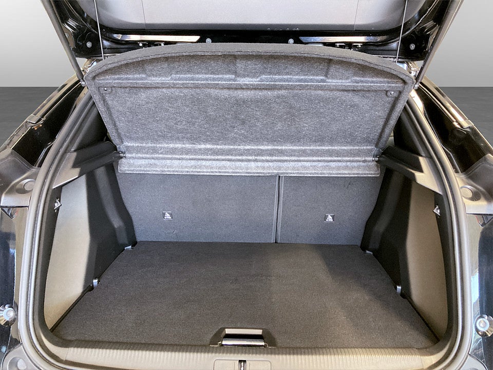 Bild på Peugeot 2008 GT 1.2 PT 130hk Aut B-KAMERA CARPLAY