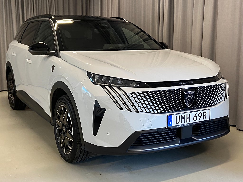 Peugeot 5008 Hybrid 1.2 145hk e-DSC GT 7-Sits Navi