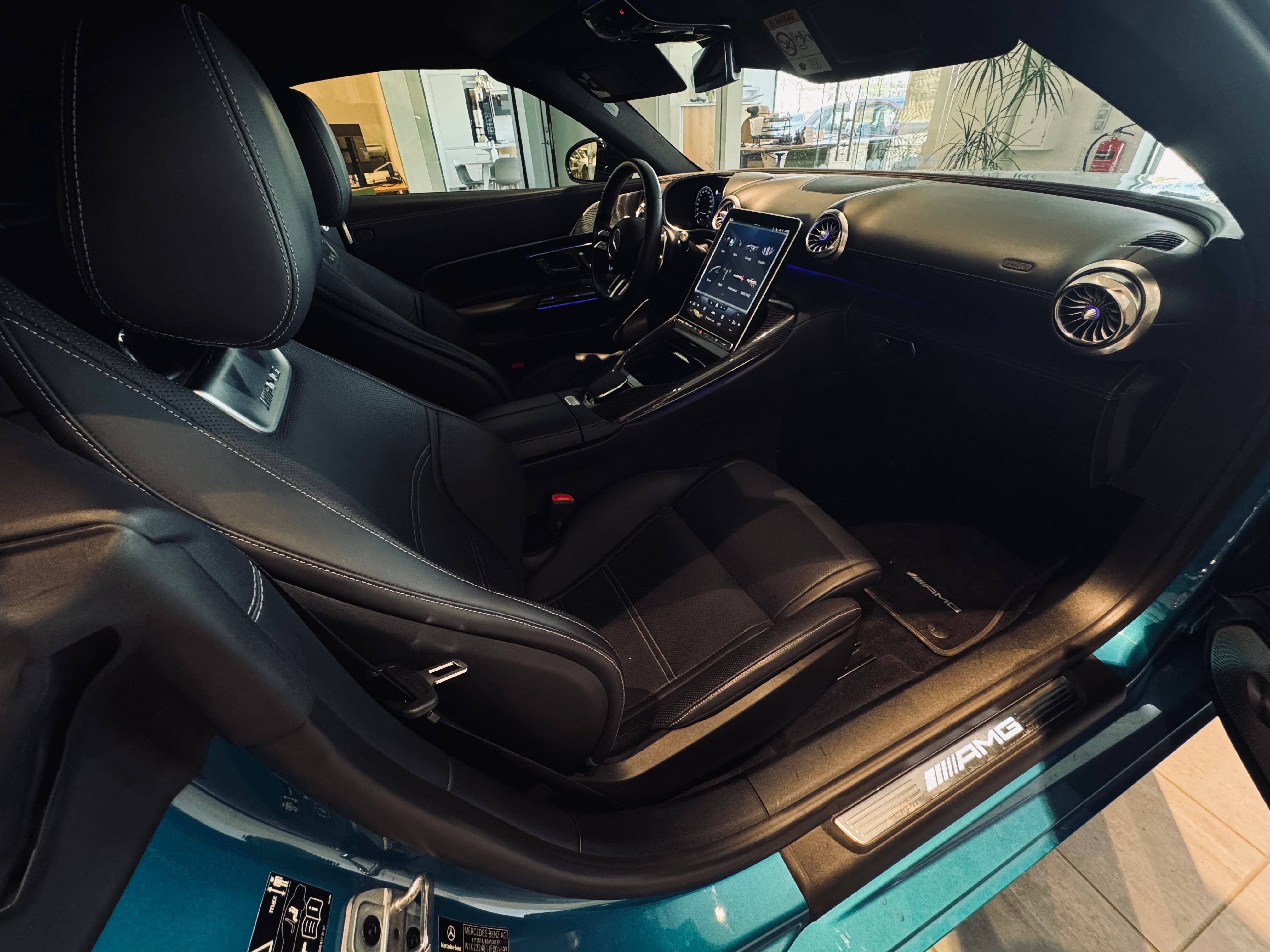Mercedes-Benz SL 2022, kuva 2/28